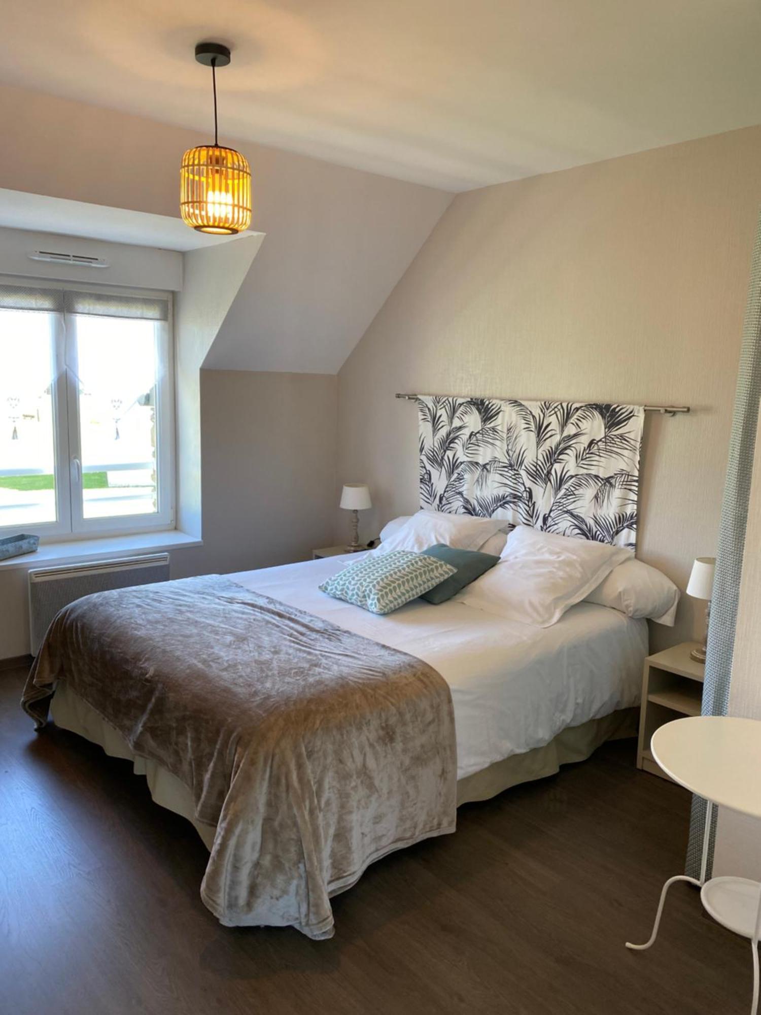 Le Relais De La Hardiesse 6Km Mont St Michel - Chambres Doubles - Suite Spa Privatif Courtils Eksteriør billede